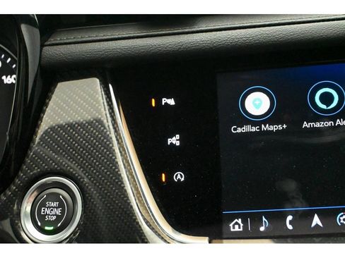 Certified 2023 Cadillac XT6 Sport w/ Technology Package AWD/4WD image 59