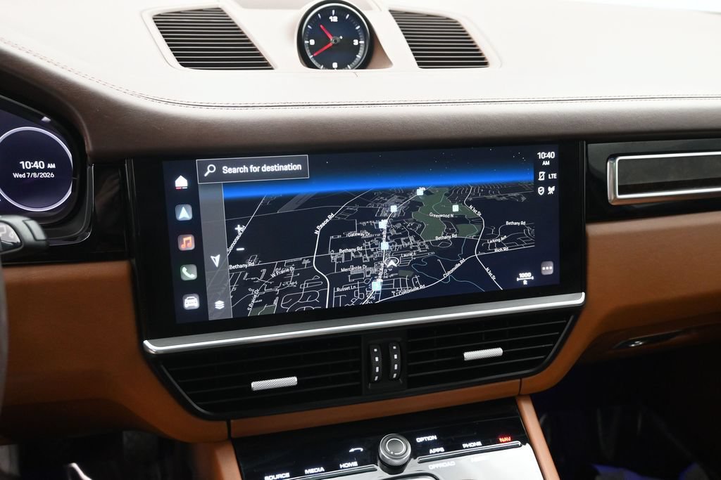 Used 2023 Porsche Cayenne AWD/4WD image 18