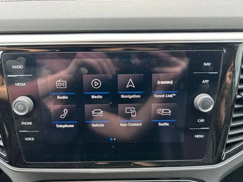 Used 2019 Volkswagen Atlas SEL FWD image 28