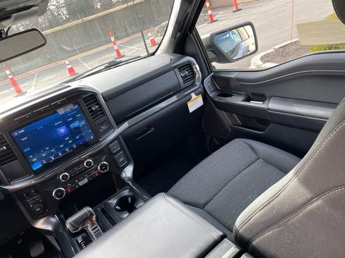 Used 2022 Ford F150 XLT w/ Equipment Group 302A High image 24