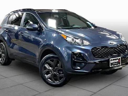 Used 2022 Kia Sportage Nightfall Edition AWD/4WD image 6