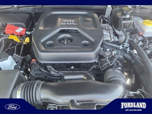 Used 2021 Jeep Wrangler Sport AWD/4WD image 22