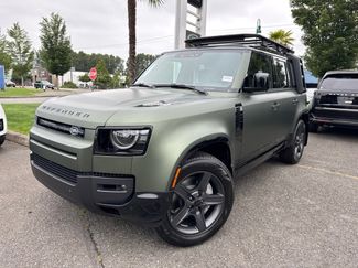 New 2026 Land Rover Defender 110 X-Dynamic SE AWD/4WD video 1