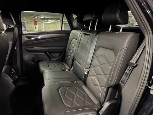 New 2026 Volkswagen Atlas Cross Sport SE image 21