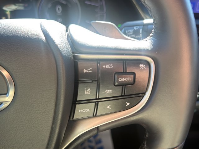 Used 2024 Lexus ES 300h Ultra Luxury w/ Accessory Package (Z2) FWD image 20