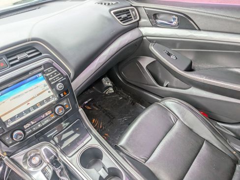 Used 2018 Nissan Maxima 3.5 SL FWD image 29