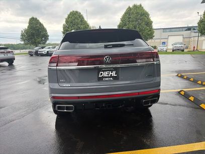 New 2026 Volkswagen Atlas Cross Sport SEL Premium R-Line