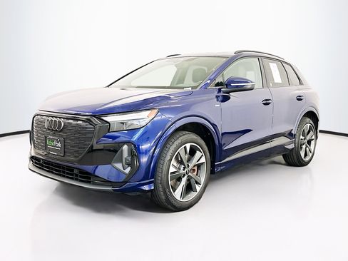 Used 2024 Audi Q4 e-tron Premium w/ Convenience Package AWD/4WD image 3