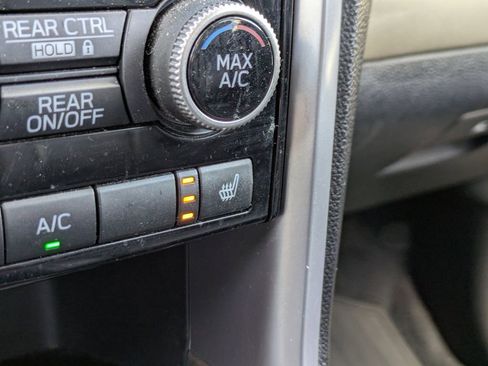 Used 2021 Subaru Ascent Limited w/ Technology Package image 25