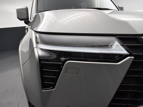 Used 2024 Lexus GX 550 image 6