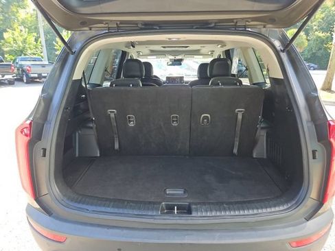 Used 2020 Kia Telluride S FWD image 8