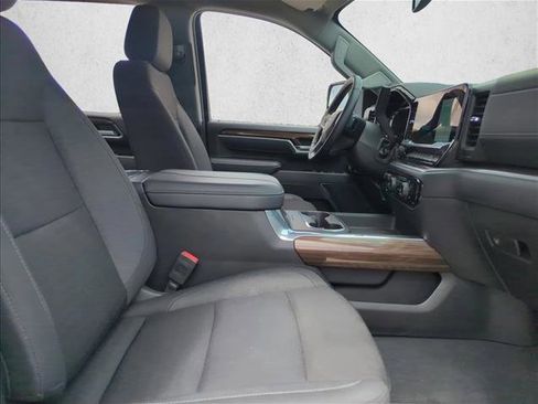 Used 2025 Chevrolet Silverado 3500 LT w/ All Star Edition image 26