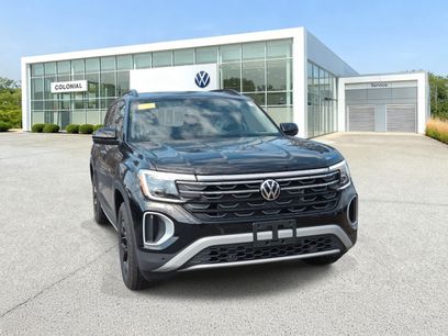New 2026 Volkswagen Atlas Peak Edition
