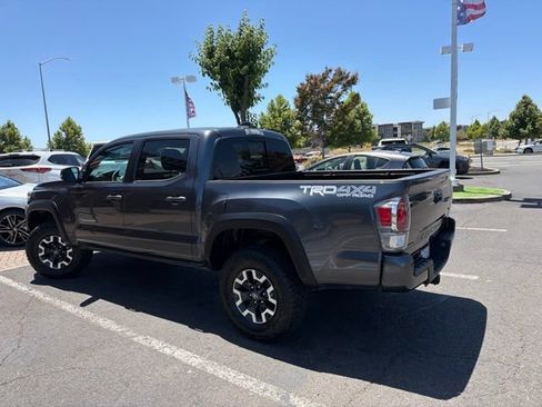 Certified 2023 Toyota Tacoma TRD Off-Road w/ Technology Package AWD/4WD image 19