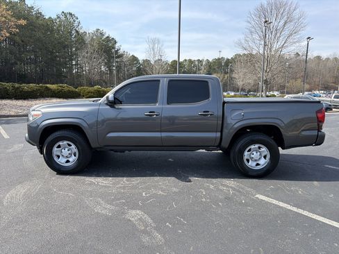 Used 2021 Toyota Tacoma SR image 8