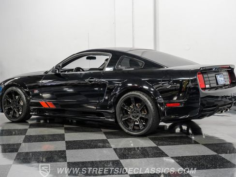 Used 2008 Ford Mustang GT RWD image 7