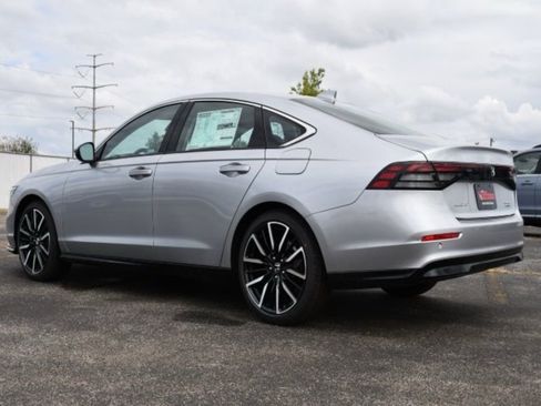 Certified 2025 Honda Accord Touring image 5