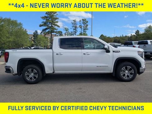 Used 2025 GMC Sierra 1500 SLT AWD/4WD image 3
