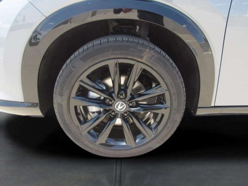 Certified 2025 Acura ADX A-Spec w/ Advance Package AWD/4WD image 4