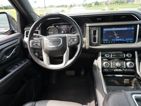Used 2021 GMC Yukon Denali AWD/4WD image 20