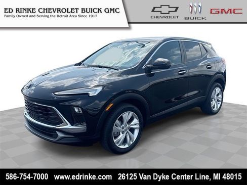 Certified 2024 Buick Encore GX Preferred FWD image 1