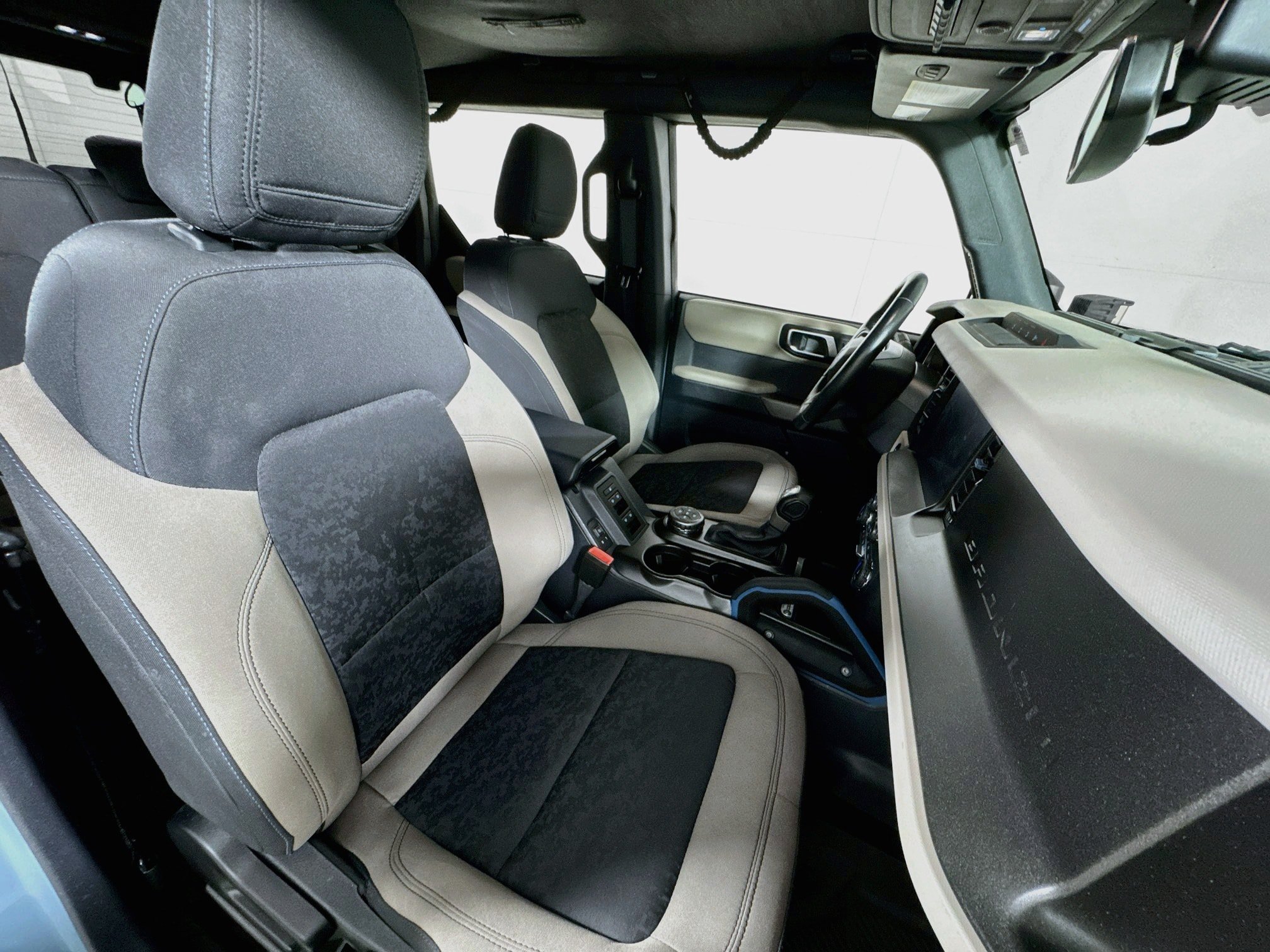 Used 2022 Ford Bronco Wildtrak AWD/4WD image 27