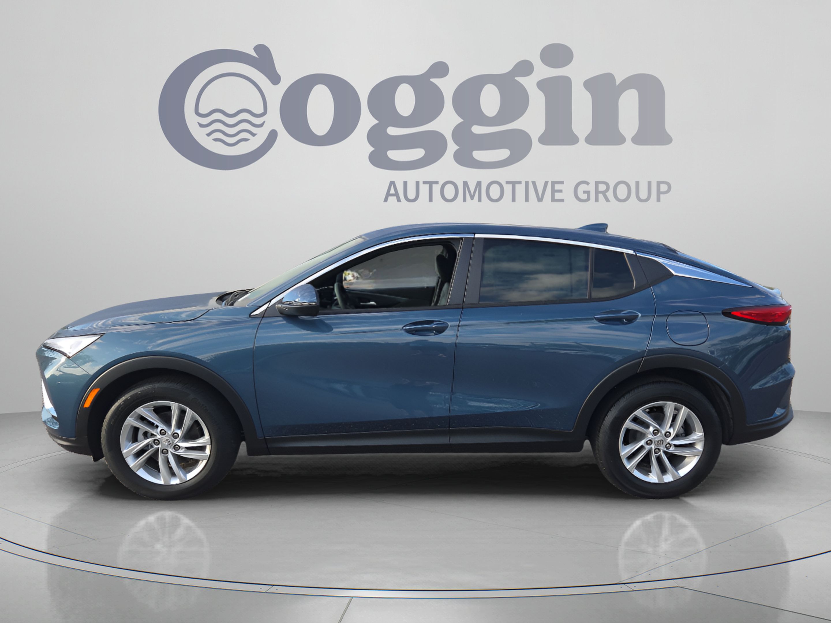 New 2026 Buick Envista Sport Touring w/ Convenience I Package FWD image 2