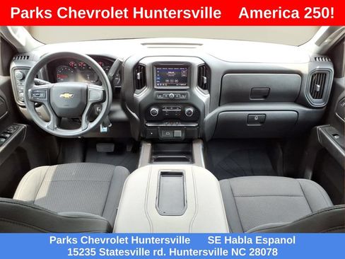 Certified 2020 Chevrolet Silverado 1500 Custom w/ Custom Value Package AWD/4WD image 22