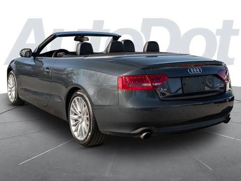 Used 2011 Audi A5 2.0T Premium Plus image 2