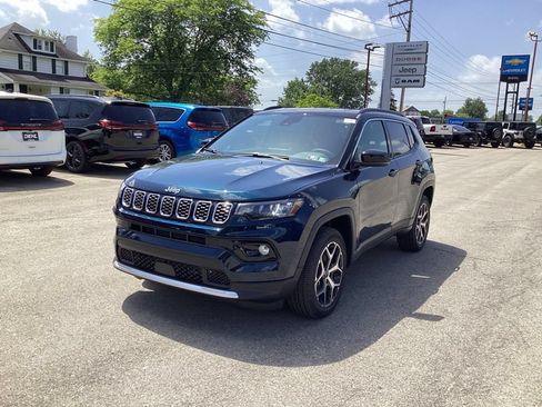 New 2026 Jeep Compass Limited AWD/4WD image 3