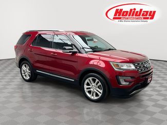 Used 2017 Ford Explorer XLT w/ Equipment Group 202A video 1