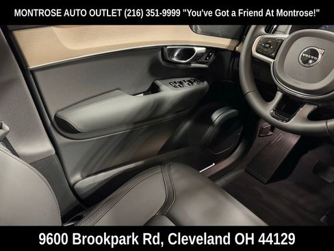 New 2026 Volvo XC90 B6 Plus w/ Protection Package Premier AWD/4WD image 36