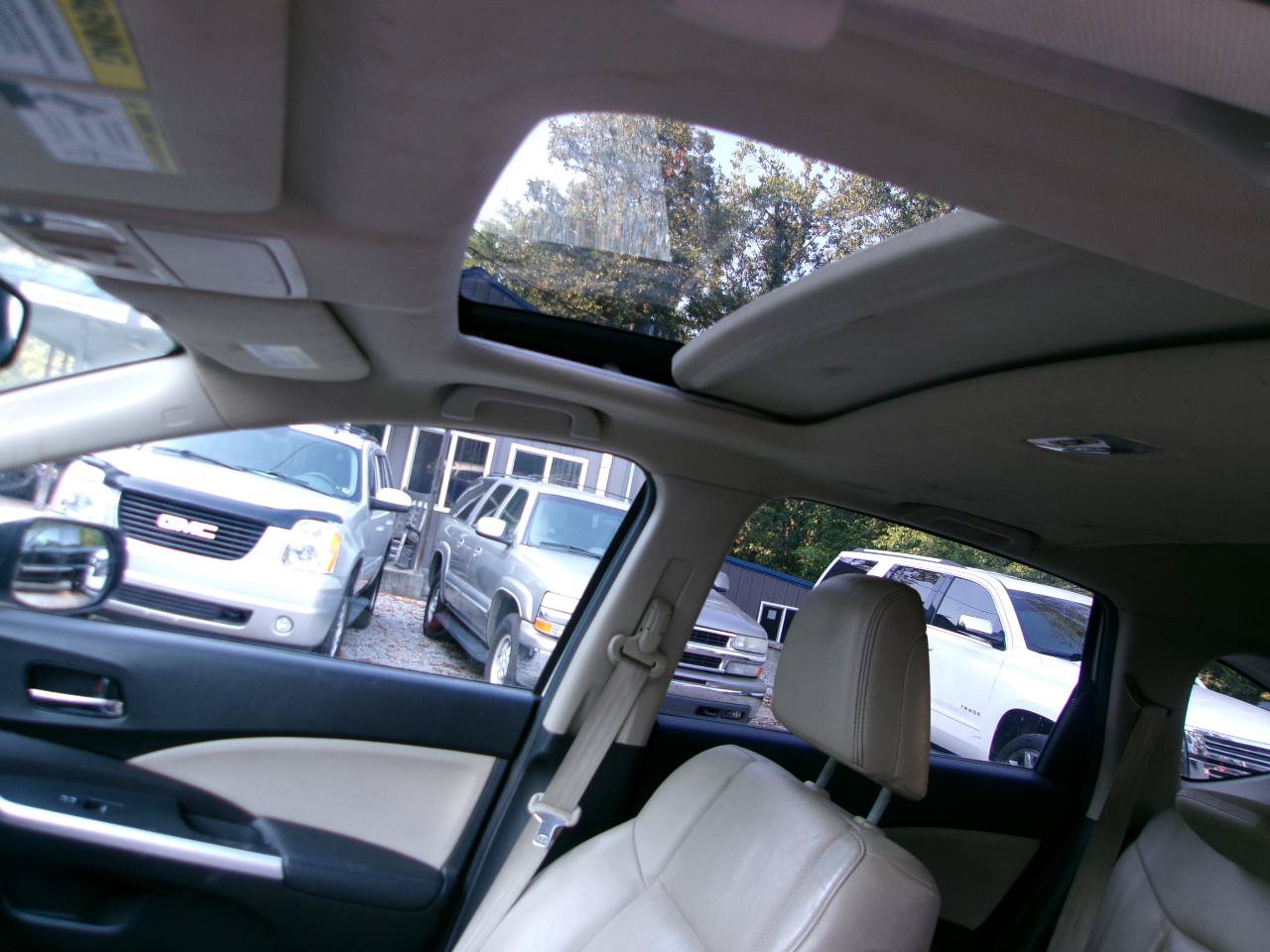 Used 2011 Honda CR-V EX-L image 14