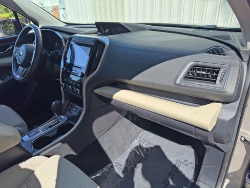 Used 2019 Subaru Ascent Premium w/ Popular Package #2 AWD/4WD image 13