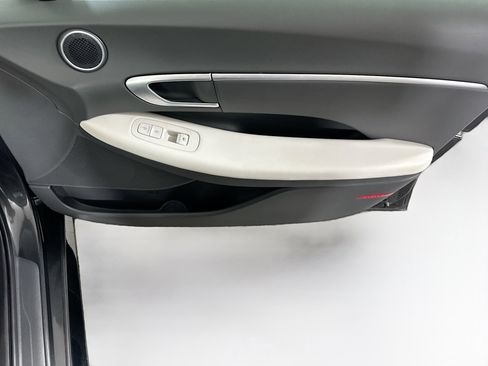 Used 2025 Hyundai Sonata SEL image 30