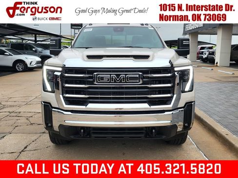 New 2026 GMC Sierra 2500 SLE w/ SLE Value Package; AWD/4WD image 8