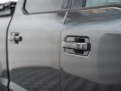 Used 2019 Ford F150 XLT w/ Equipment Group 302A Luxury AWD/4WD image 19