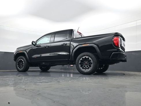 New 2026 GMC Canyon AT4 image 27