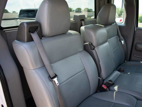 Used 2005 Ford F150 STX image 32