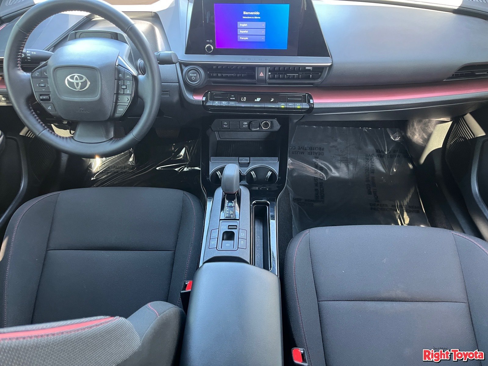 Certified 2025 Toyota Prius Plug-In Hybrid FWD image 18