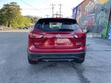 Used 2018 Nissan Rogue Sport SV w/ SV Technology Package image 4