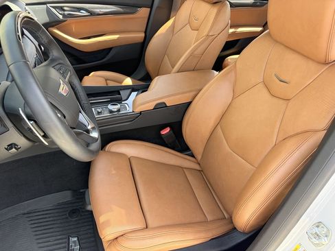 Certified 2025 Cadillac CT5 Premium Luxury w/ Platinum Package AWD/4WD image 20