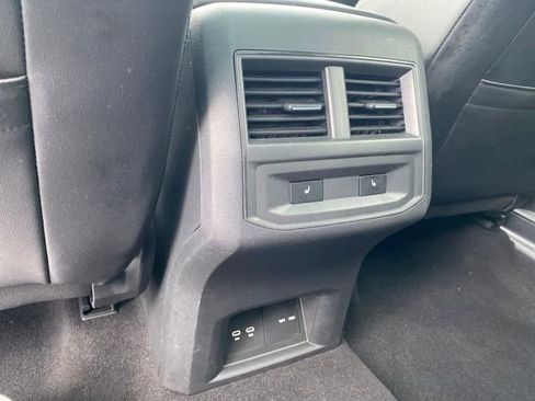 Used 2023 Volkswagen Atlas Cross Sport SEL Premium R-Line image 20