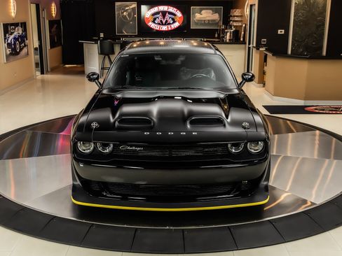 Used 2023 Dodge Challenger SRT Hellcat Redeye RWD image 7