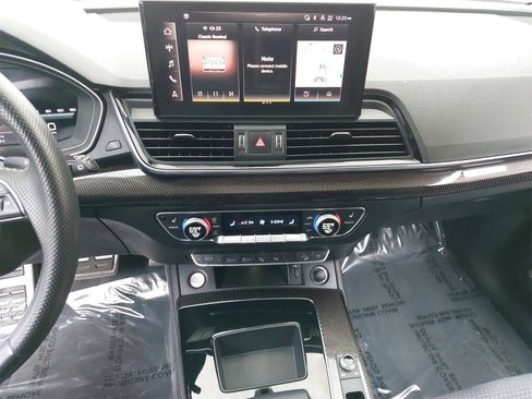 Used 2023 Audi SQ5 Prestige w/ Prestige Package image 23