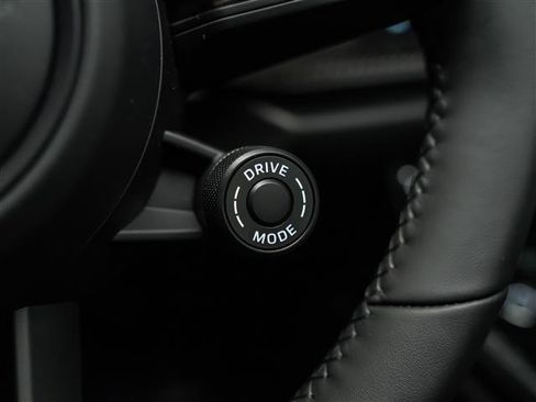 Used 2026 Porsche 911 GT3 RWD image 19