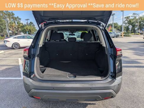 Used 2021 Nissan Rogue S FWD image 13