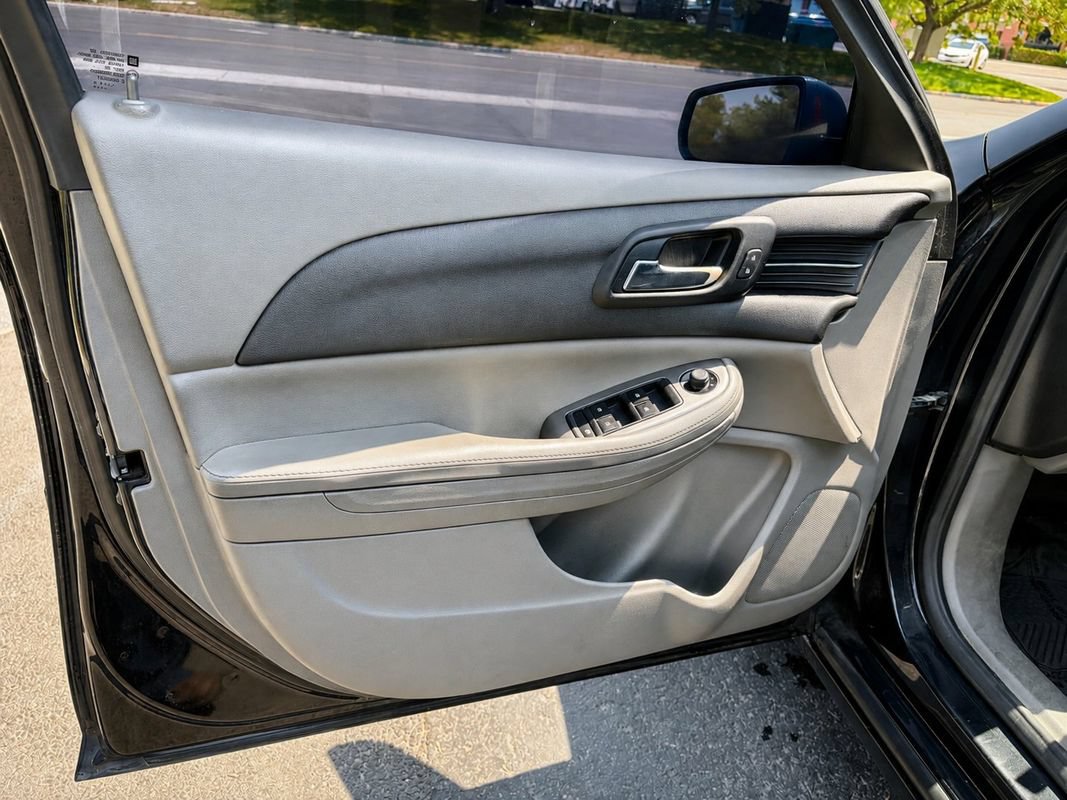 Used 2015 Chevrolet Malibu LS w/ Protection Package FWD image 16