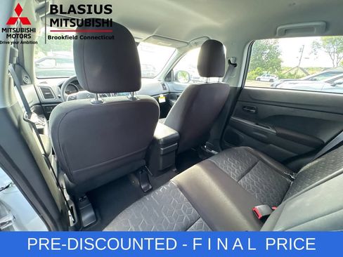 Used 2025 Mitsubishi Outlander Sport ES AWD/4WD image 39