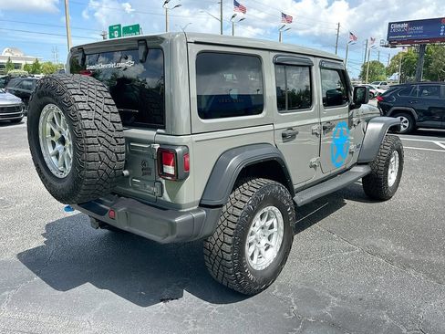 Used 2023 Jeep Wrangler Unlimited w/ Sun & Screen Package AWD/4WD image 5
